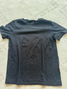 H&M Kids Black Short Sleeve Crew Tee
